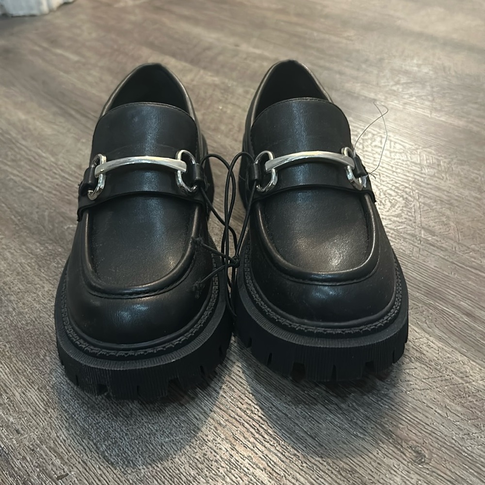 women’s loafers shoes size 5
